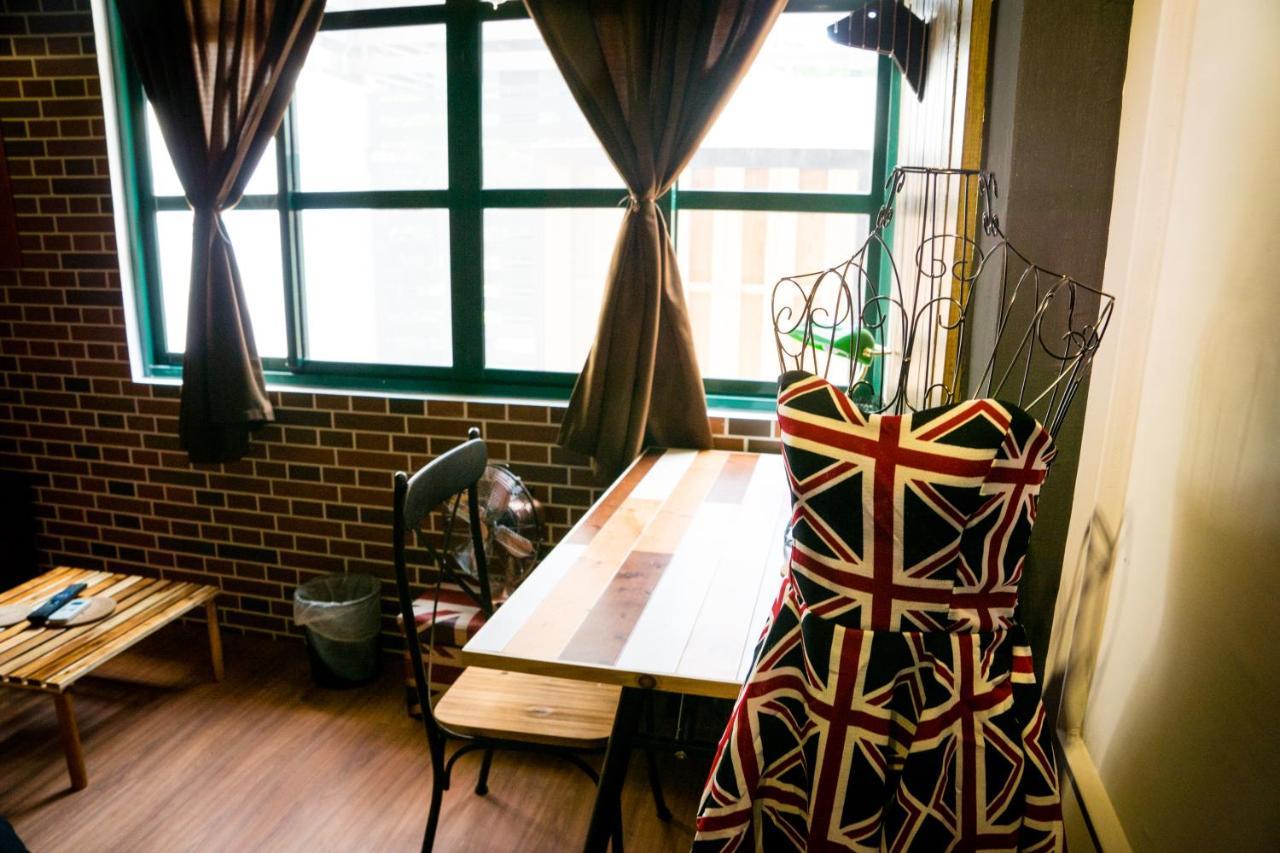 Hinoki Mansion Hostel Tainan Exterior foto