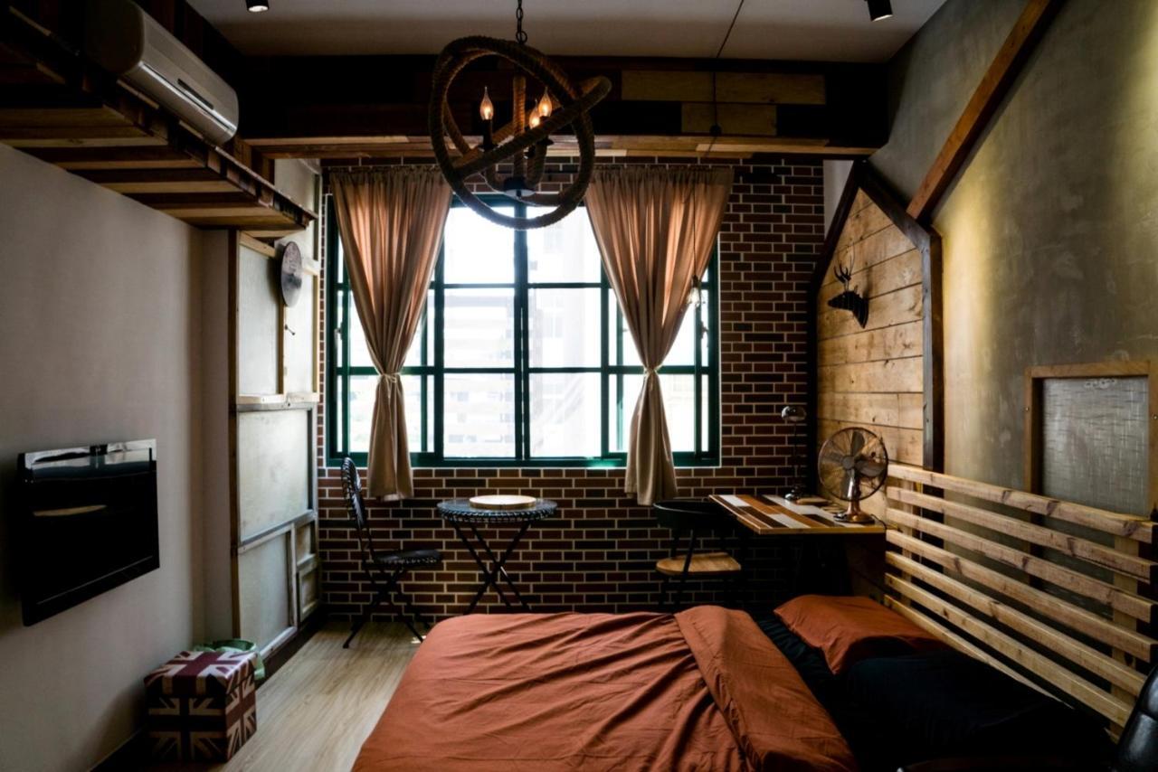 Hinoki Mansion Hostel Tainan Exterior foto