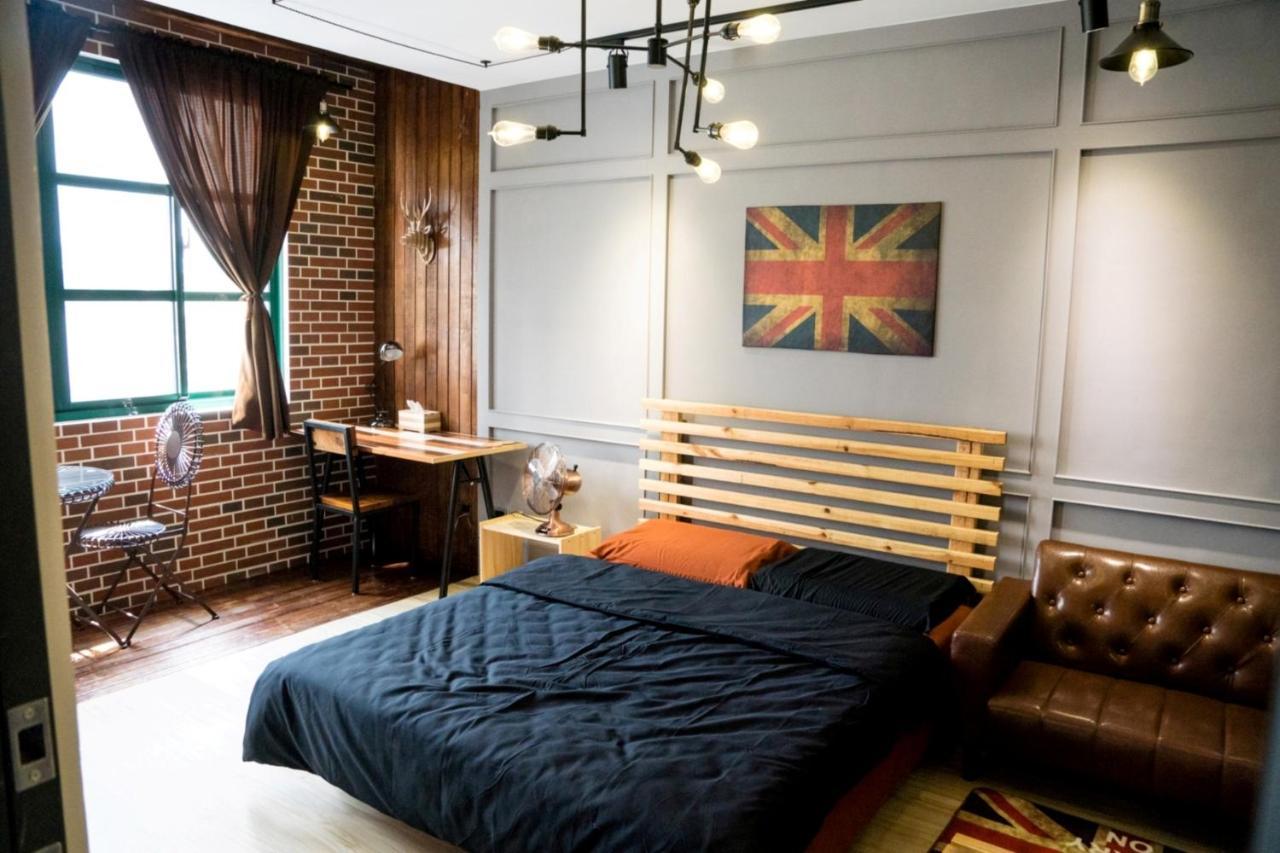 Hinoki Mansion Hostel Tainan Exterior foto