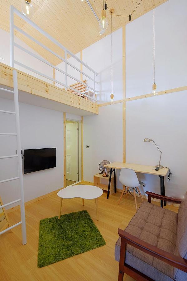 Hinoki Mansion Hostel Tainan Exterior foto