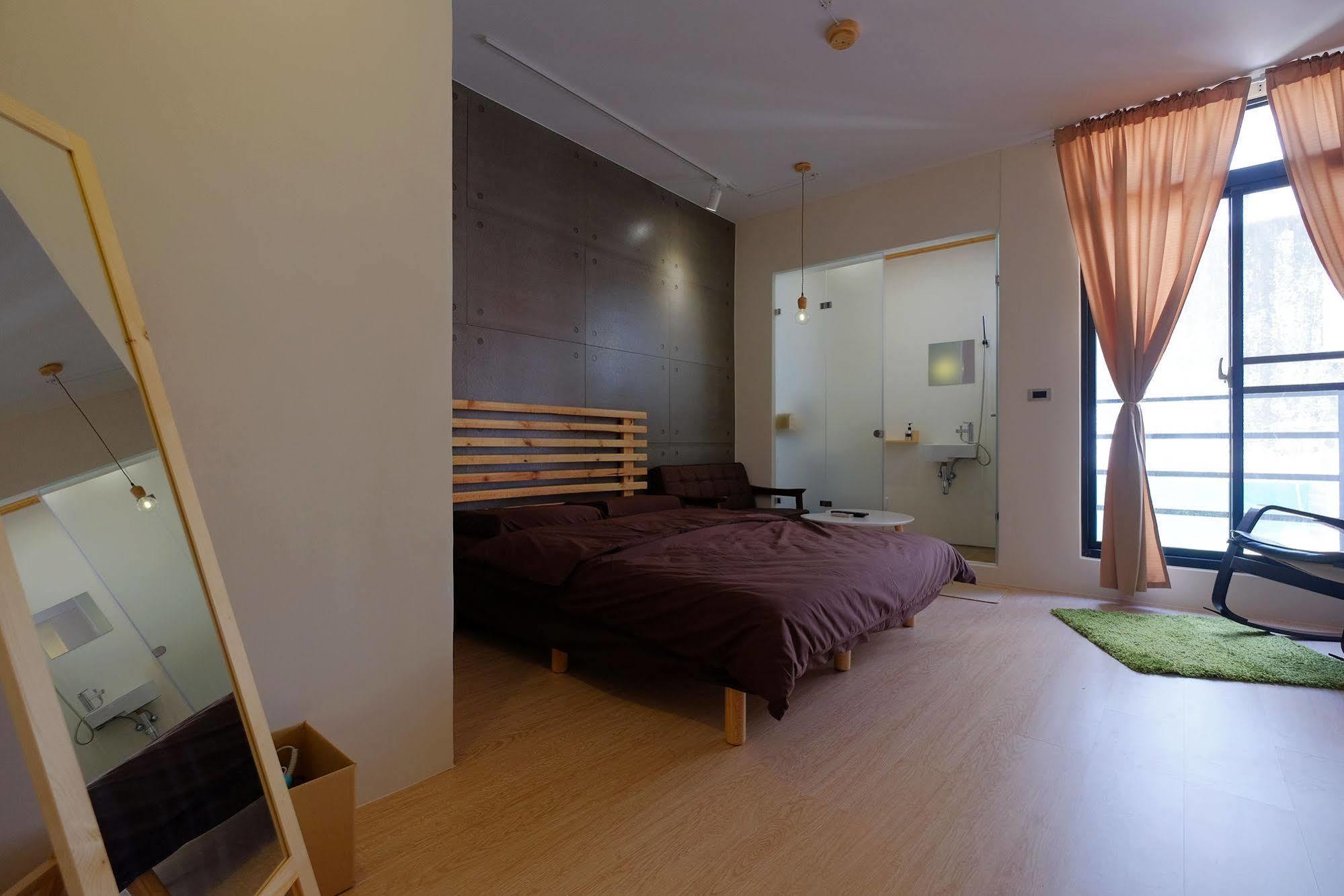 Hinoki Mansion Hostel Tainan Exterior foto