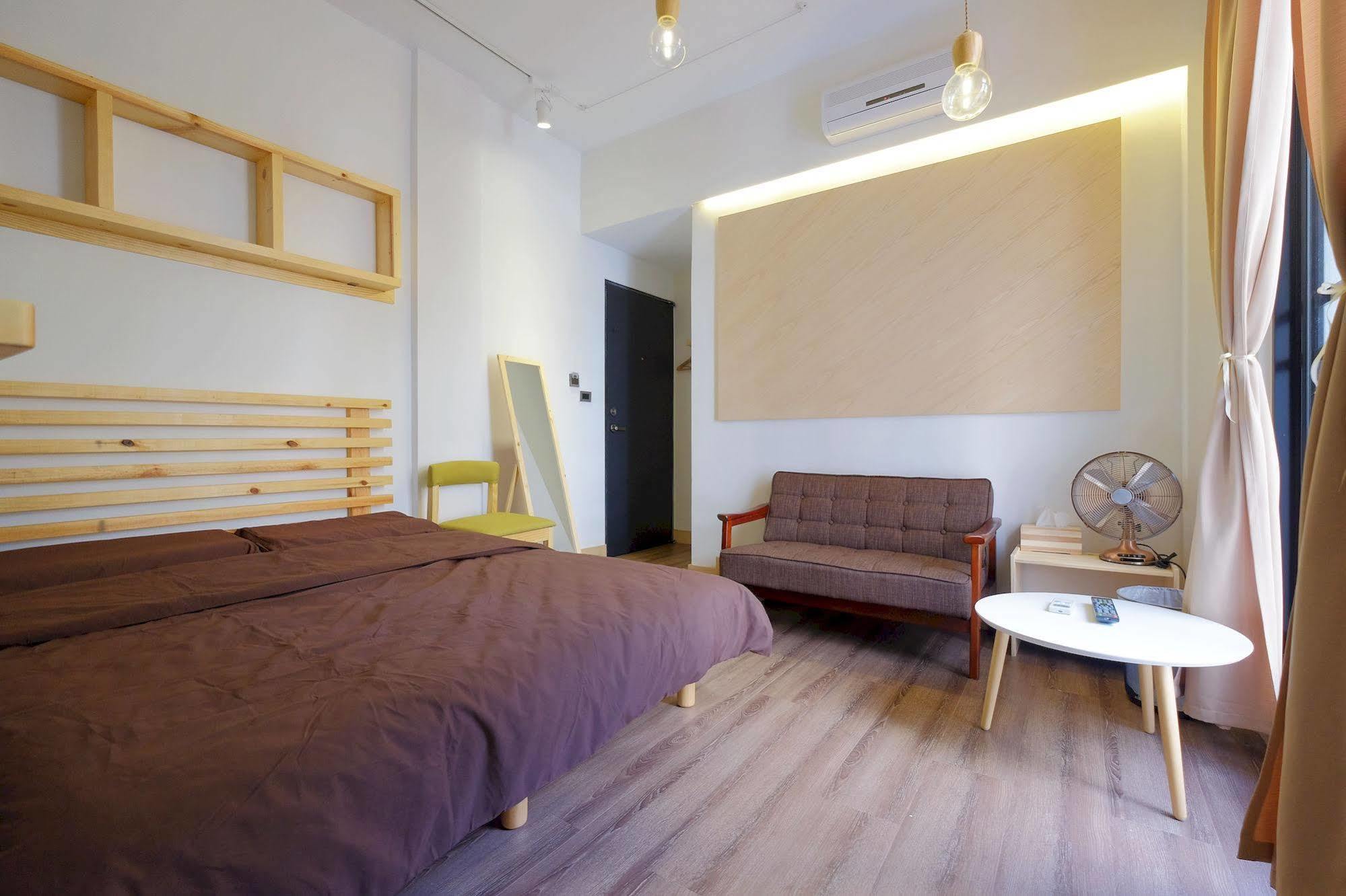 Hinoki Mansion Hostel Tainan Exterior foto
